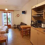 Apartmanhotel Nicoll 3*