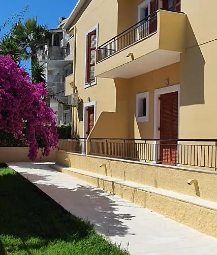 Nicoll Acharavi (Corfu)